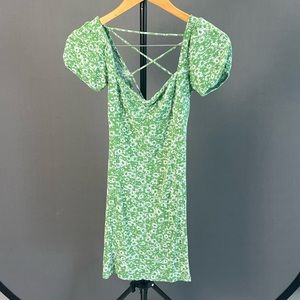 Summer Dress. Green. Floral Print. Mini Dress. Spot Print